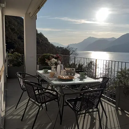 Frederic View Apartment