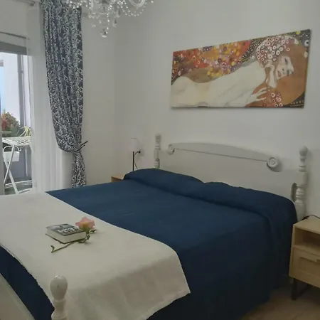 Frederic View Apartment Dorio