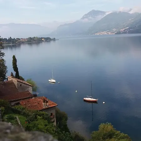 Frederic View Apartment Dorio